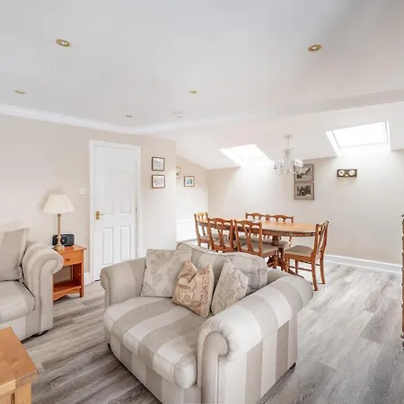 度假居 2 Bed In Ambleside Oc-Lr187 *